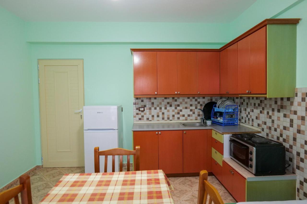 Rei Apartments Sarandë Exterior foto