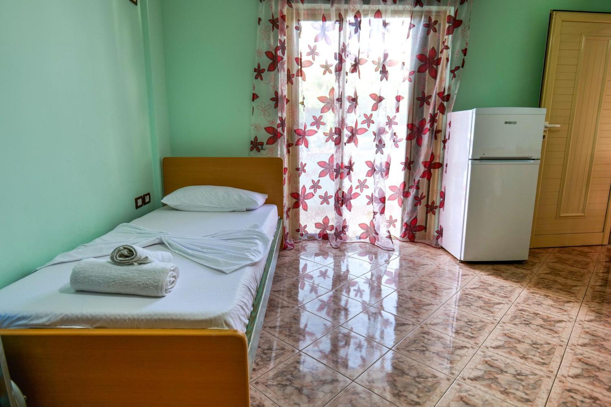 Rei Apartments Sarandë Quarto foto
